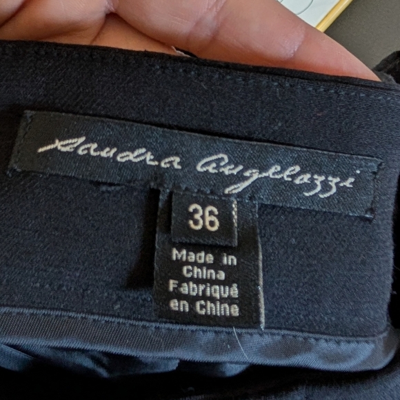 2/$20 Sandra Angelozzi Classic Black Pencil Skirt Size 6 - Picture 6 of 9